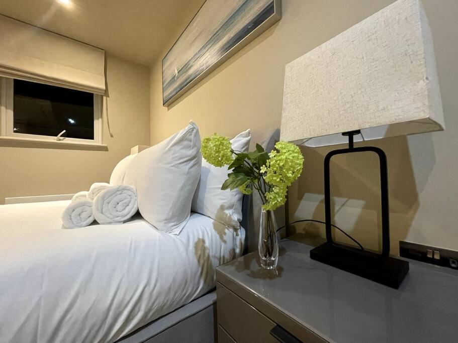 2Br Urban Vista Retreat Chcl F7 Apartment Чигуел Екстериор снимка