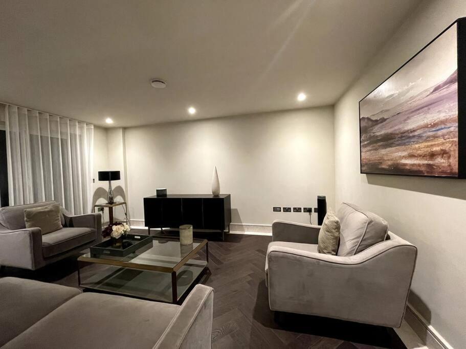 2Br Urban Vista Retreat Chcl F7 Apartment Чигуел Екстериор снимка
